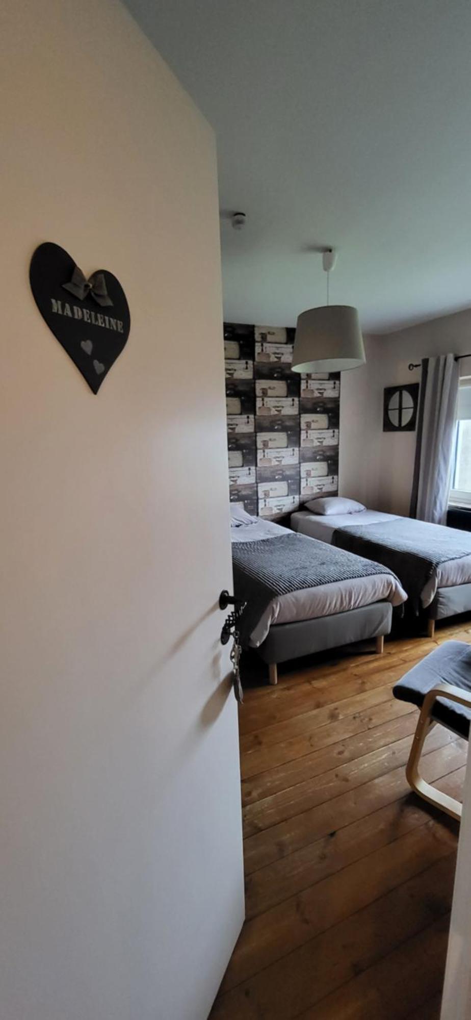 Chambres Esprit Campagne Libramont-Chevigny Szoba fotó